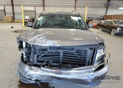 2019 Chevrolet Suburban C1500 Ls z USA, uszkodzony, nr VIN 1GNSCGKC9KR298926